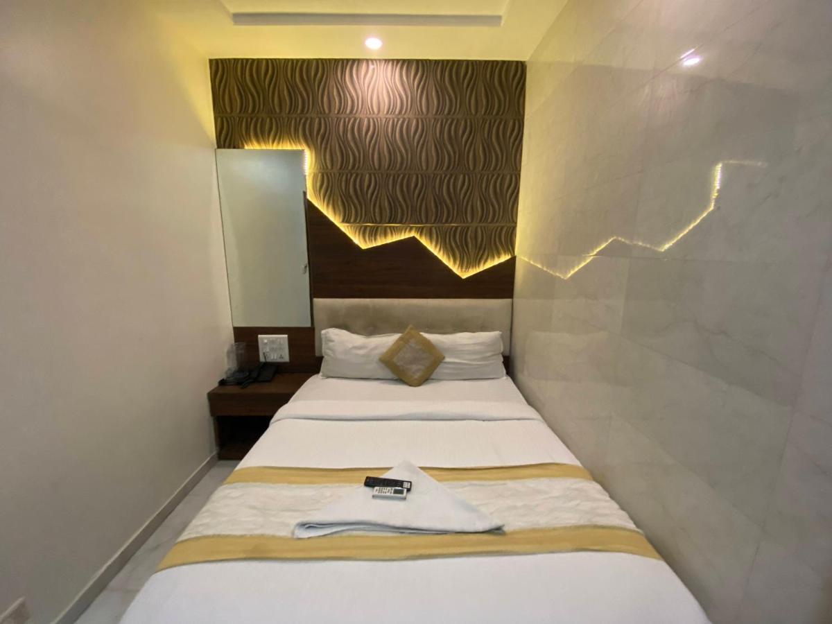 Hotel Palace Residency Near Lokmanya Tilak Terminus Bombaj Zewnętrze zdjęcie