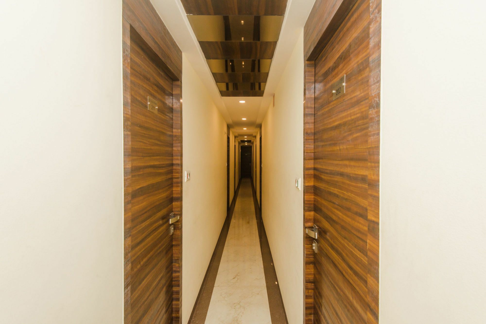 Hotel Palace Residency Near Lokmanya Tilak Terminus Bombaj Zewnętrze zdjęcie